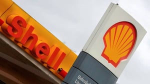 Shell Raises Dividend Despite Profit Shortfall