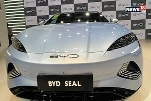 BYD Surpasses Tesla as Leading EV Maker in 2023