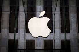 Apple’s Market Cap Closes Above $3 Trillion