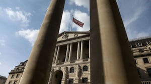 UK Policymakers Try to Calm Panicked Markets