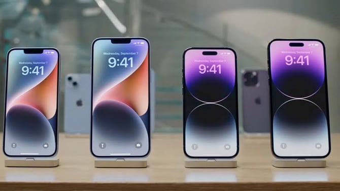 Global Smartphone Sales Hit The Skids Due to Tarrifs