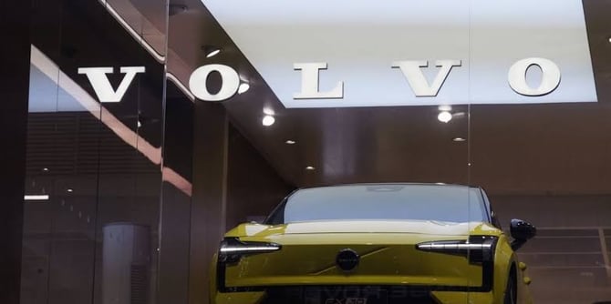 Volvo Cars Downgrades Targets Amid Global Trade Challenges