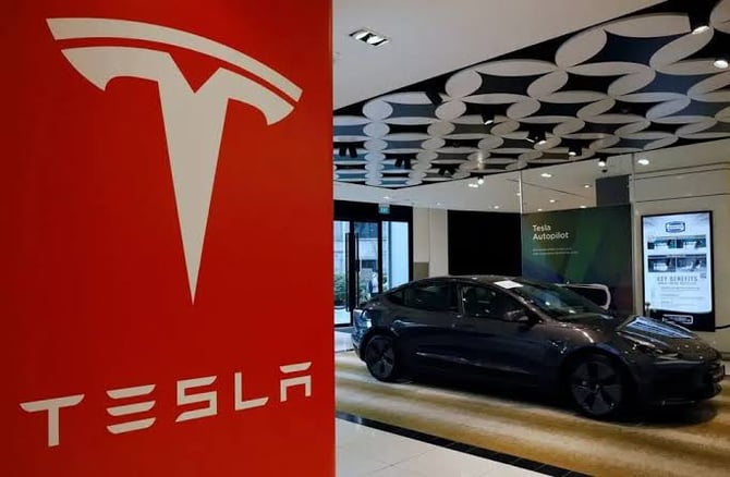 Tesla Sales Drop Amid Intensifying EV Competition