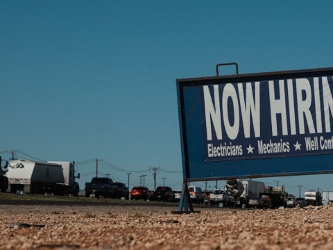 US Labor Market Adds More Jobs than Expected