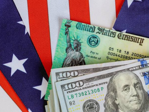 US Dollar Strengthens Against Peer Currencies