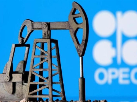OPEC+ Maintains Output Reduction To Boost Oil Prices