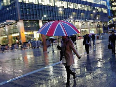 UK Economy Enters Recession Ahead of Elections