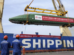 China’s Exports Fall as Global Slowdown Hurts Demand