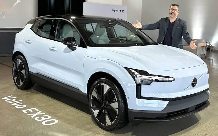 Volvo Drops 5% As It Reduces Stake in EV Maker Polestar