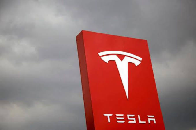 Tech Giants Face Market Test After Tesla's Dismal Quarter