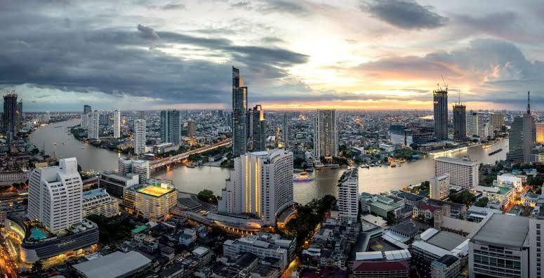 Thailand's Economy Stumbles as Regional Peers Improve