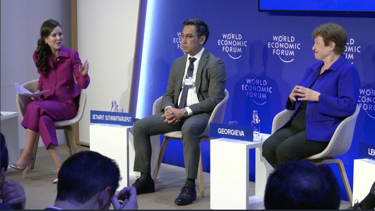 Central Bankers Question Cryptos at Davos