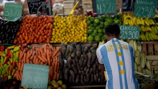 Argentina Monthly Inflation Highest in Two Decades